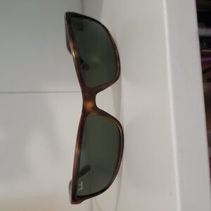 Ray-Ban Thin Vintage Brown Frame Sunglasses. Like New.